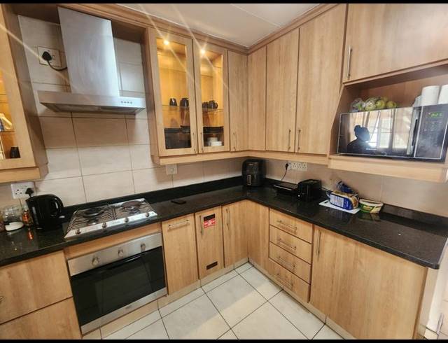 3 BEDROOM HOUSE FOR SALE IN ELANDSHAVEN